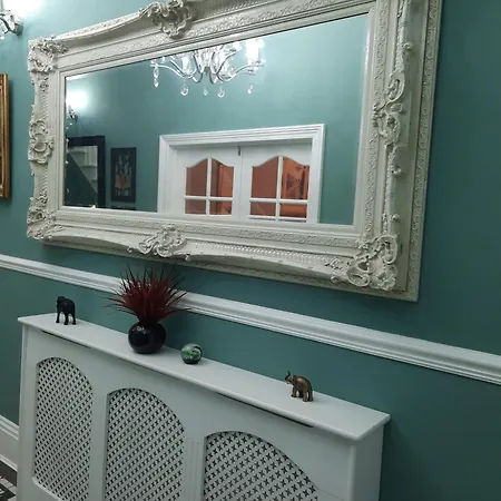 Budget - 9 East Grange Drive Гостьовий будинок