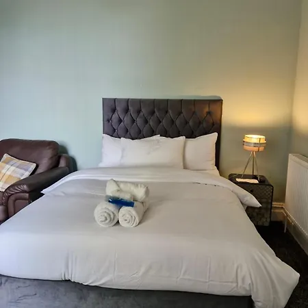 Grange House Budget Leeds (West Yorkshire)