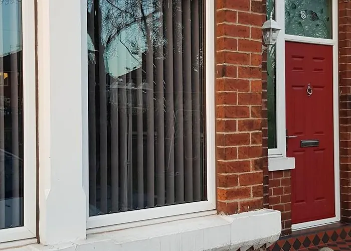 Grange House Budget Guest house *