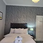 Grange House Budget בית הארחה לידס
