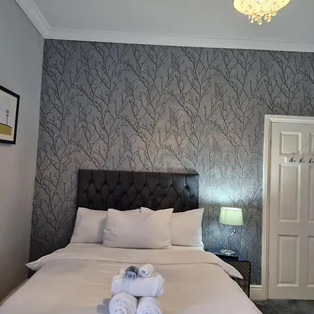 Grange House Budget Gæstehus Leeds (West Yorkshire)